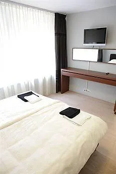 B&B La Festa Ámsterdam 3*,  Países Bajos